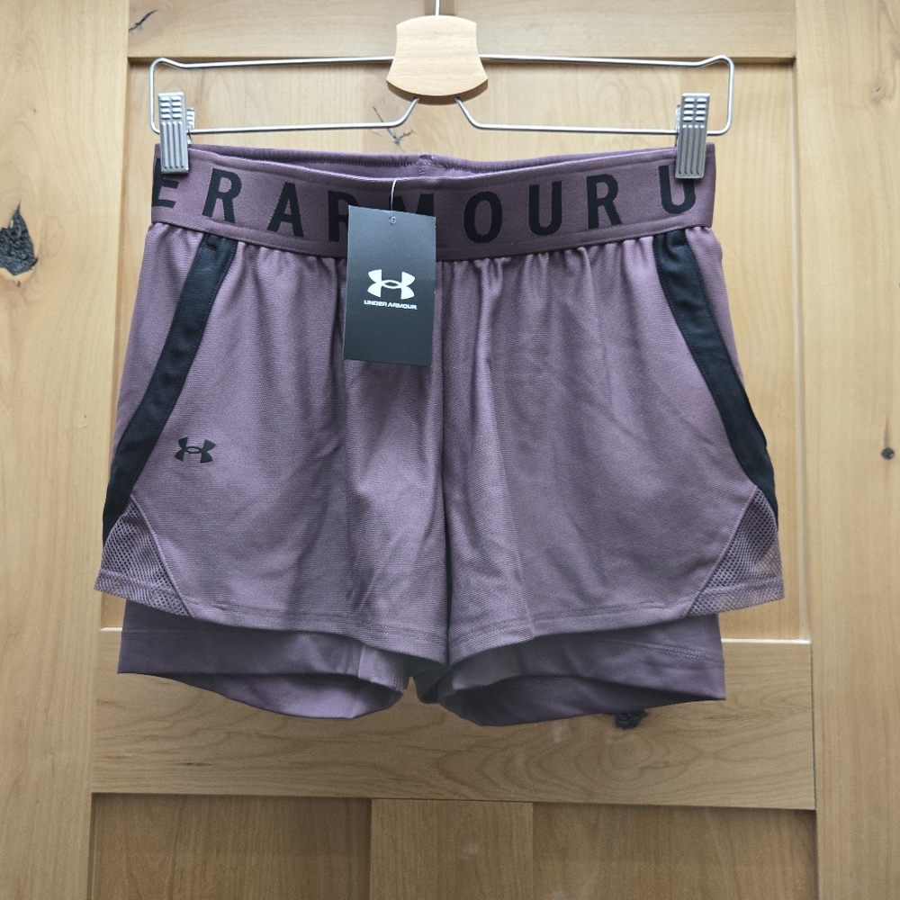 Under Armour Women's training/tennis shorts S